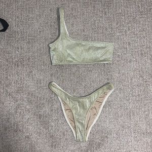 Triangl Bikini